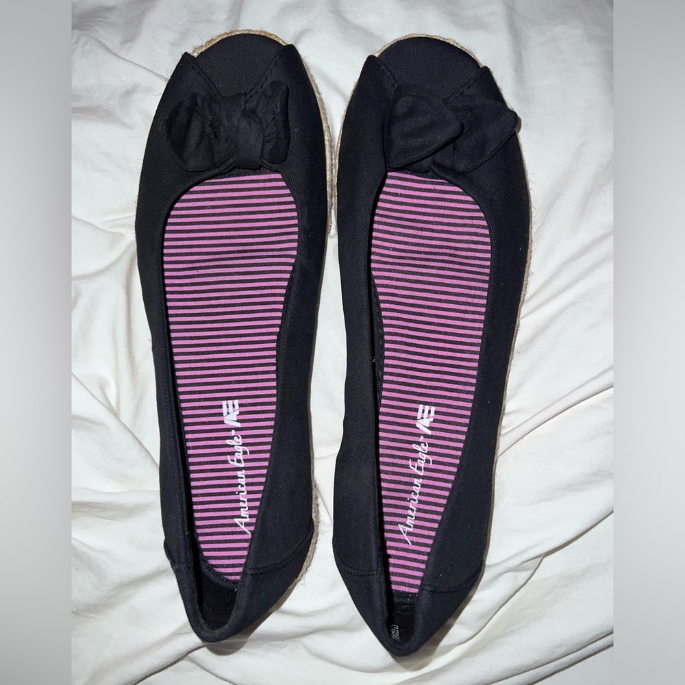NWOT American eagle navy flats womens size 9